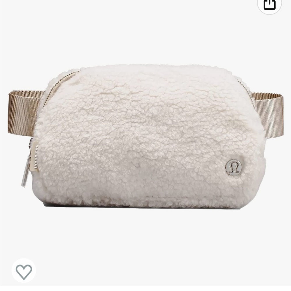 NWT lululemon everywhere fleece belt bag
